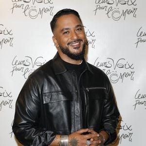 Une deuxième plainte pour agression sexuelle a été déposée par un autre technicien, mais elle n’a pas donné lieu à condamnation.

Slimane au Photocall de la 10ème édition de la soirée "Leurs voix pour l'espoir" au profit de la recherche contre le cancer du pancréas (fondation ARCAD) à l'Olympia à Paris. © Marc Ausset-Lacroix / Perusseau / Bestimage