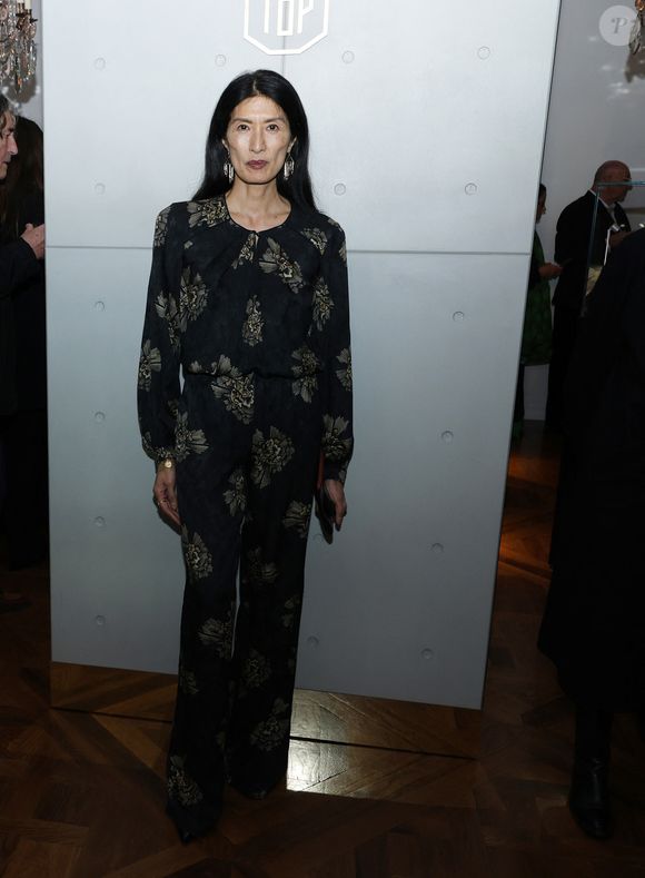 Exclusif - Suzi de Givenchy - Vernissage de l'exposition "Liaisons dangereuses & Métamorphoses" du créateur Elie Top à l'occasion de ses 10 ans de création chez Christie's à Paris le 27 janvier 2025. © Denis Guignebourg/BestImage