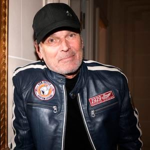 Laurent Baffie s'est confié dans l'émission "50'Inside" sur TF1 ce 1er août 2026

Laurent Baffie - Soirée de gala pour la Fondation de la Recherche en Physiologie, "Les Stéthos d'Or" au Four Seasons Hôtel George V à Paris le 16 mars 2026. © Cédric Perrin/Bestimage