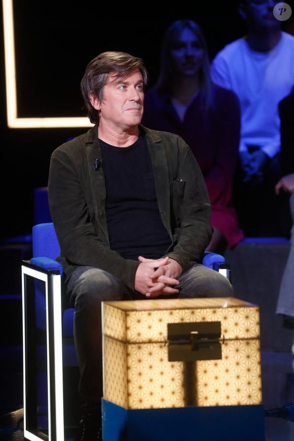 Exclusif - Thomas Dutronc - Enregistrement de l'émission "La Boîte à Secrets N°20" dans les studios de la Cité du Cinéma à Saint-Denis, présentée par F.Bollaert et diffusée le 10 janvier sur France 3
© Christophe Clovis / Bestimage