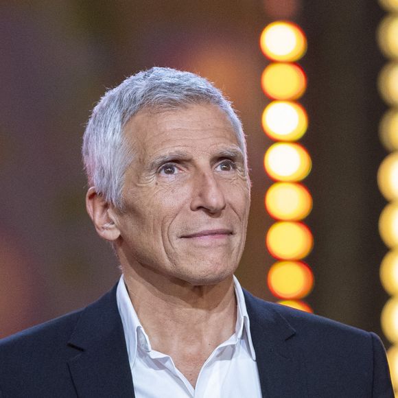 Exclusif - Nagui sur le plateau de l’émission “Unis pour Mayotte” diffusée en direct sur France 2, qui a permis de récolter plus de 5 millions de dons le 17 décembre 2024.


© Pierre Perusseau / Bestimage
