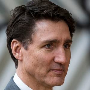 Justin Trudeau avant une réunion au siège du Conseil européen à Bruxelles, en Belgique, le 12/02/2025. La réunion porte sur la coopération en matière de politiques économiques et environnementales ainsi que sur le renforcement des relations bilatérales. © Wiktor Dabkowski/ZUMA Press Wire/Bestimage