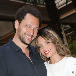 Récemment marié à Gennifer Demey, l'animateur Éric Antoine a dévoilé l'intérieur de leur nouveau nid douillet sur Instagram.

Exclusif - Éric Antoine et sa compagne Gennifer Demey lors de l'inauguration Le Patio by Norbert Tarayre au Prince de Galles à Paris, France. © Coadic Guirec/Bestimage