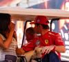Enceinte de leur premier enfant, Alexandra Leclerc a parcouru le paddock en voiture de golf pour ne pas la fatiguer.

Charles Leclerc et sa femme, à Madrid, Espagne, le 11 septembre 2026.  

Photo par Antoine LAPEYRE / Reveries Agency via ABACAPRESS.COM