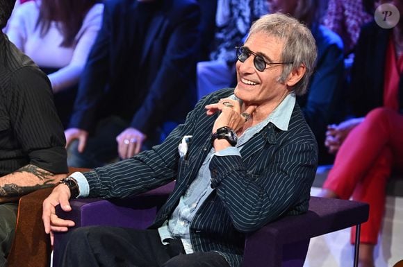 Exclusif - Gerard Lanvin lors de l'enregistrement de l'émission "Famille je vous aime" présentée par M. Drucker et qui sera diffusée le 13 juin 2025 sur France 3, aux Studios rive gauche à Paris, France, le 15 avril 2025. © Clovis-Gaffiot/Bestimage