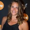Laure Manaudou pose avec sa fille Manon Bousquet : l'adolescente de 15 ans, dotée de longs cheveux châtains, est immense