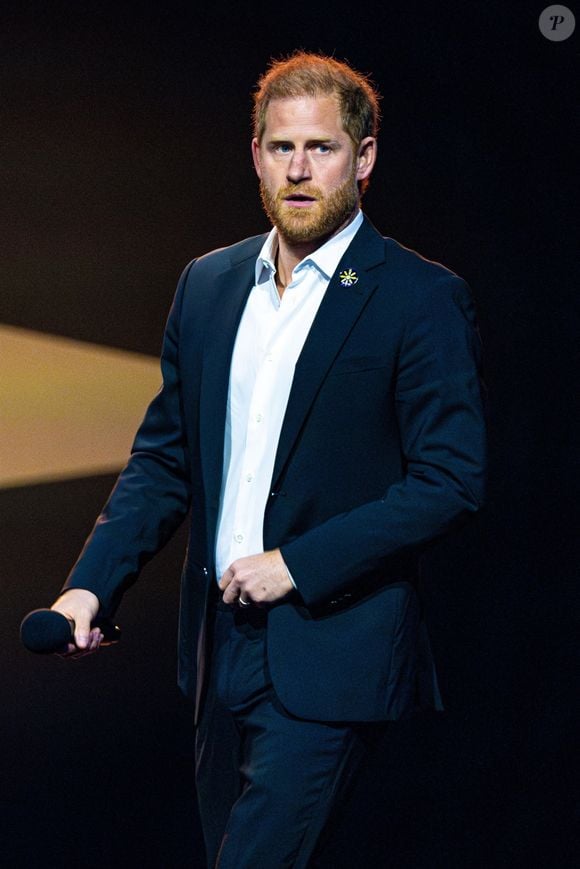 Le prince Harry, duc de Sussex, participe à la cérémonie de clôture des Jeux Invictus de Vancouver Whistler, le 16 février 2025. © Backgrid USA / Bestimage