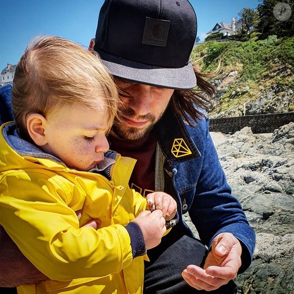 Le père d'Andy, le fils qu'il a eu avec Marilou, est devenu un artiste renommé.

Andy et son père Alexis.