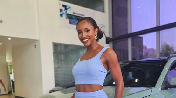 Miss Univers 2025 : Après la française Ophely Mezino, une autre Miss perd l'équilibre sur le podium et est évacuée, la vidéo rendue publique