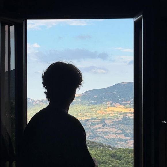 Instagram de Louane, actuellement en vacances en Italie avec son fiancé Florian Rossi.