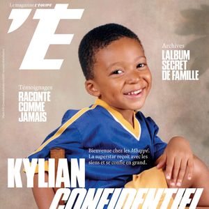 Kylian Mbappé en couverture du magazine "L'Equipe". 10 septembre 2025