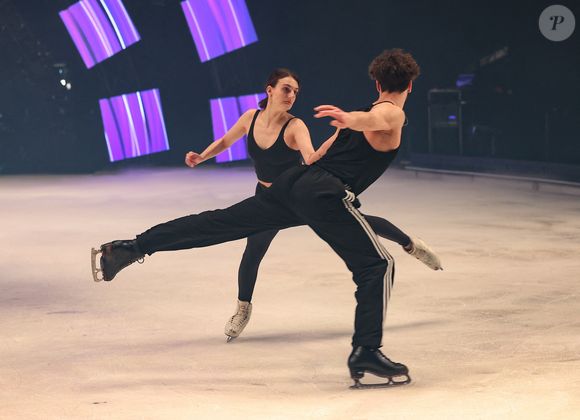 Gabriella Papadakis et Guillaume Cizeron en pleine répétition avant le spectacle - Première parisienne du spectacle "Aurore" à l'occasion des 80 ans d'Holiday on Ice au Dôme de Paris le 29 février 2024. © Coadic Guirec/bestimage