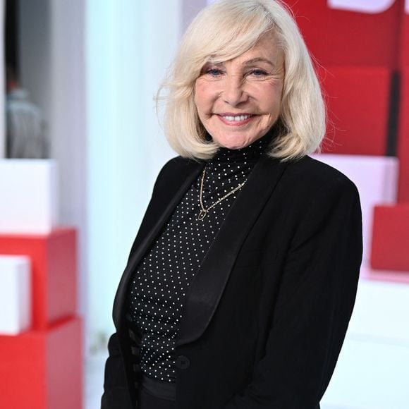 La musicienne a récemment fait parler d'elle après avoir accueilli un homme de 45 ans son cadet dans sa demeure d'Aix-en-Provence

Exclusif - Michele Torr - Enregistrement de l'émission Vivement dimanche au studio Gabriel, présentée par M.Drucker et diffusée sur France 3 le 8 octobre 2023.
© Guillaume Gaffiot / Bestimage