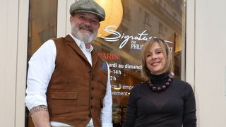 Soutenu par sa femme, Philippe Etchebest se lance dans une nouvelle aventure : photos ensemble pour un grand jour !