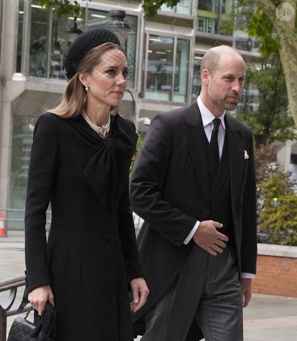 Le prince William, prince de Galles, et Catherine (Kate) Middleton, princesse de Galles, arrivent pour les funérailles de la duchesse de Kent, qui se tiennent à la cathédrale Westminster à Londres, au Royaume-Uni, le 16 septembre 2025.

PA Photo/ Bestimage