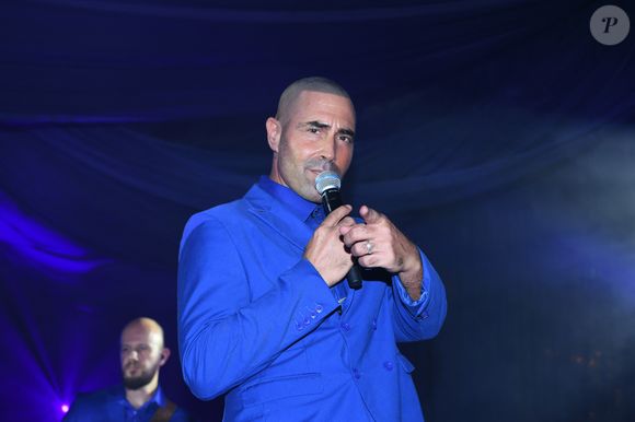 Sofiane - Personnalités au gala d'hiver de l'hôtel Peninsula Paris le 27 novembre 2025.

© Rachid Bellak / Bestimage