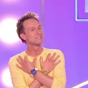 Cyril Féraud pris d'émotion sur le plateau de "Tout le monde veut prendre sa place" le jour de la fête des Pères !