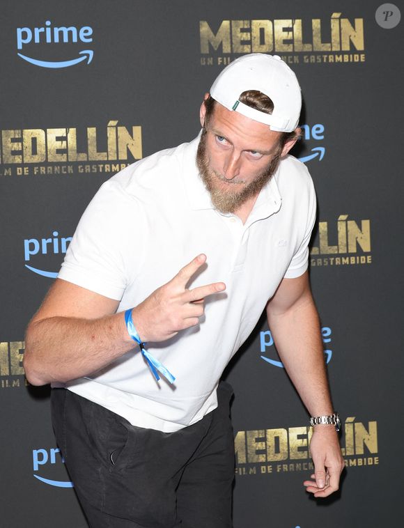 Ragnar le Breton à la première du film "Medellin" au cinéma Le Grand Rex à Paris, le 29 mai 2023.

Photo : Guirec Coadic / Bestimage