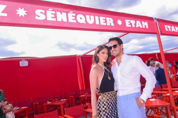 Iris Mittenaere et Diego El Glaoui au défilé Etam Croisière 2023 à Saint-Tropez le 11 mai 2023.

© Rachid Bellak / Bestimage