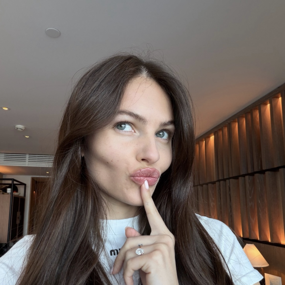 Mais aujourd'hui, sa fille, Thylane Blondeau, lui partage une nouvelle qui devrait lui réchauffer le cœur !

Capture Instagram de Thylane Blondeau.