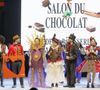 Le Salon du Chocolat fête son trentième anniversaire.

Priscilla Betti, Manon Pasquier, Gwendal Marimoutou, Victor Jouin,  Jeremy Charvet,  Philippine Lavrey, Sébastien Agius, Florence Coste.
Pour célébrer ses 30 ans, le Salon du Chocolat de Paris réinvente son mythique défilé de robes en chocolat autour d’une thématique inédite : la Comédie Musicale, à Paris. © Christophe Aubert via Bestimage