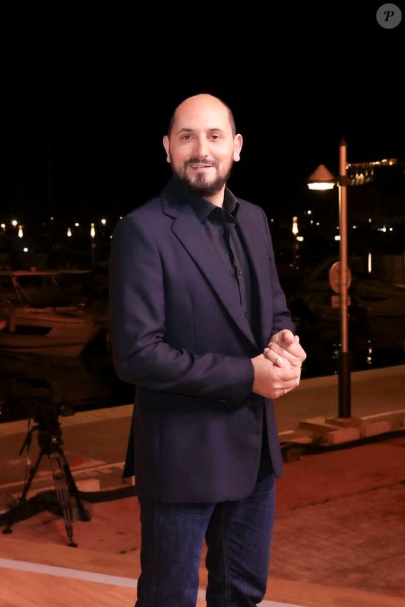 Exclusif - Karim Rissouli pose en marge de l'émission "C ce Soir" lors du 77ème Festival International du Film de Cannes le 23 mai 2024. © Jack Tribeca / Bestimage