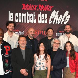 Jean-Pascal Zadi, David Marsais, Gilles Lellouche, Jérôme Commandeur, Géraldine Nakache, Alain Chabat, Pio Marmai, Grégoire Ludig, Anais Demoustier et Fred Testot - Photocall de la série Netflix "Astérix et Obélix: le combat des chefs" au Cirque d'Hiver Bouglione à Paris le 29 avril 2025. © Veeren/Bestimage