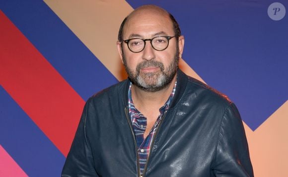 Kad Merad en séance de dédicaces lors du festival "Séries Mania" à Lille, le 3 mai 2018.
© Stéphane Vansteenkiste/Bestimage