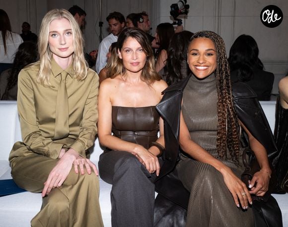 Direction New York, où elle a rejoint le premier rang du défilé Ralph Lauren, entourée d'autres Françaises

Elizabeth Debicki, Laetitia Casta, Ariana DeBose au défilé Ralph Lauren, collection prêt-à-porter printemps/été 2027 à New York, le 9 septembre 2026. Crédit photo : BFA.com / Backgrid USA / Bestimage