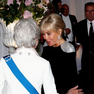 La duchesse de Gloucester, Brigitte Macron lors d’un banquet d’état à Guildhall, Londres le 9 juillet 2025. Le couple présidentiel français est en voyage officiel au Royaume Uni pour trois jours.

© Dominique Jacovides / Bestimage