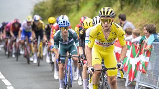 Star du Tour de France des années 80, un ancien cycliste accusé d’avoir éliminé ses voisins pour obtenir leurs terres