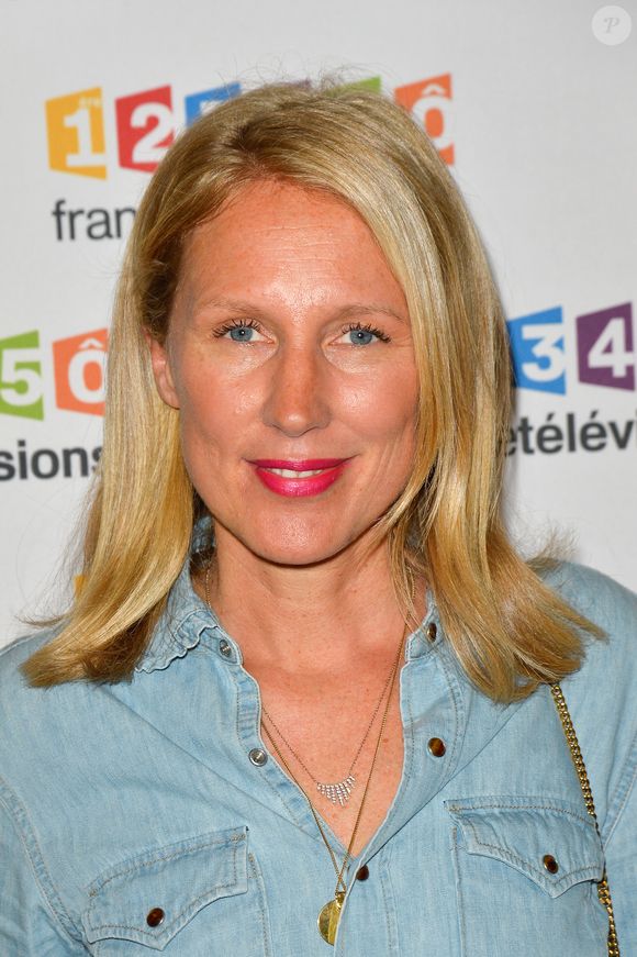 Agathe Lecaron lors du photocall de la présentation de la nouvelle dynamique 2017-2018 de France Télévisions, le 5 juillet 2017.

Photo : Guirec Coadic / Bestimage