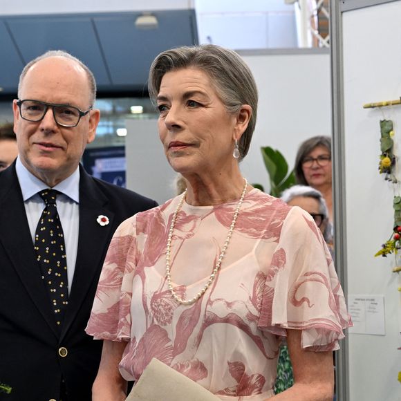 Le prince Albert II de Monaco, la princesse Caroline de Hanovre et Melanie De Massy guidés par la vice présidente du Garden Club Mme Cécilia Casiraghi ont inauguré le 57ème Concours International de Bouquets à Monaco, le 9 mai 2025.  © Bruno Bebert/Bestimage