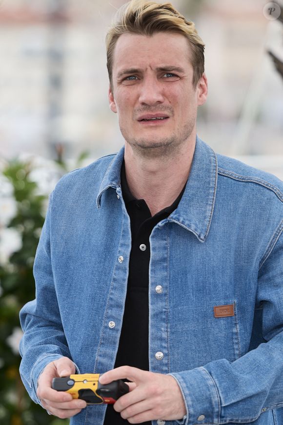 Pierre Lottin - Photocall du film "En Fanfare" (Cannes Première) lors du 77ème Festival International du Film de Cannes (14 - 25 mai 2024), le 20 mai 2024. 
© Moreau / Jacovides / Bestimage