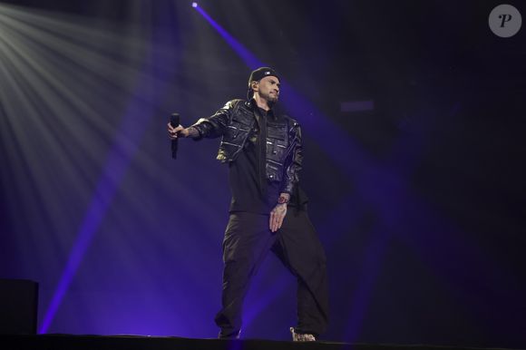 Billy Crawford et Coleen Garcia forment un couple depuis 2014. Après des fiançailles en 2016, ils se sont mariés en 2018 sur l'île de Balesin, aux Philippines d'où ils sont tous les deux originaires.

Exclusif - Billy Crawford - Sur la scène de la tournée « I Gotta Feeling » avec les chanteurs emblématiques des années 2000 au Dome de Paris - Paris le 04 octobre 2024 - © Jack Tribeca / Bestimage No web pour Belgique et Suisse