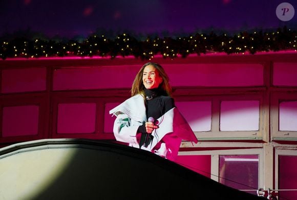 Vitaa lors du lancement des rêveries de Noël au BHV / Marais à Paris le 18 novembre 2025.

© Anne-sophie Guebey / Bestimage