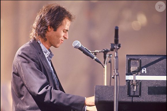 Jean-Jacques Goldman aux 10 ans de la radio NRJ.

Photo : Agence / Bestimage