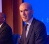 Enfant, il rêvait pourtant de devenir chauffeur-livreur.

L'ancien international français de football Zinédine Zidane (à droite) s'exprime aux côtés du président de la Fédération française de football, Philippe Diallo (à gauche), lors d'une conférence de presse visant à le présenter comme le nouveau sélectionneur de l'équipe de France, au siège de la Fédération française de football (FFF) à Paris, le 28 juillet 2026.  © Baptiste Autissier/PsnewZ/Bestimage