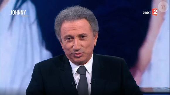 Michel Drucker ému aux larmes à la fin de l'émission hommage à Johnny Hallyday diffusée mercredi 6 décembre 2017 sur France 2.