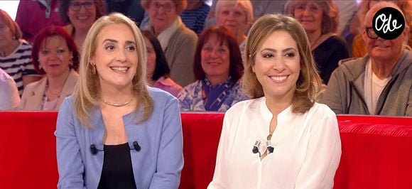 Louma Salamé et Léa Salamé lors de l'enregistrement de l'émission « Vivement dimanche » au studio Rive Gauche, présentée par Michel Drucker, diffusée sur France 3 le 21 juin 2026, à Paris, France, le 20 mai 2026. © Guillaume Gaffiot/Bestimage