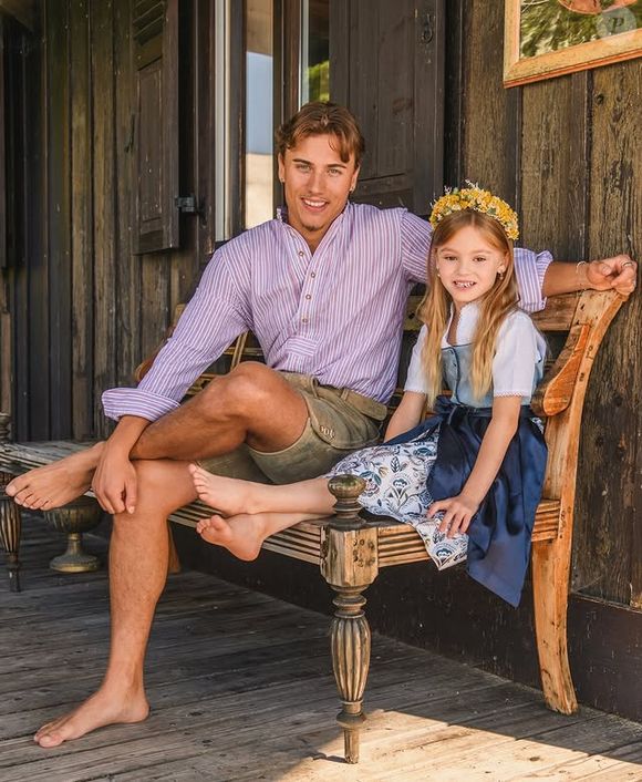 Seraphim von Habsburg-Lothringen, descendant de Sissi l'impératrice, rencontre un franc succès sur les réseaux sociaux. © Instagram