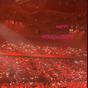 Laura Smet a assisté au concert de Pascal Obispo à l'Accor Arena de Paris