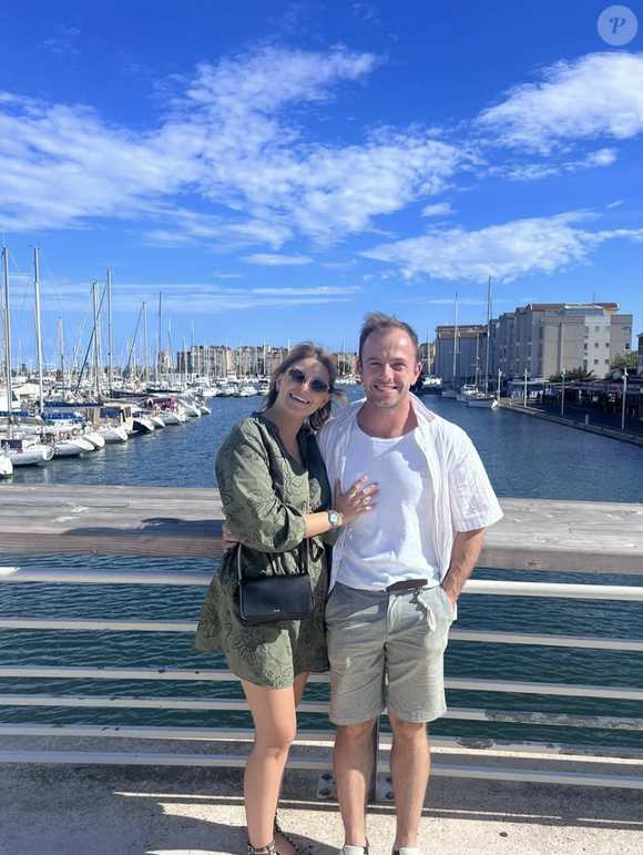 Heureusement, Julia et ce dernier ont réussi plus tard à se retrouver, grâce à la magie des réseaux sociaux.

Ludovic (L'amour est dans le pré 2024) en couple avec Julia. Instagram
