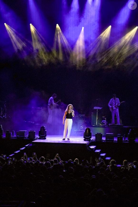 Julien Doré en concert au festival du Printemps de Pérouges au Château de Saint-Maurice-de-Rémens.

Photo : Sandrine Thesillat / PsNewZ / Bestimage