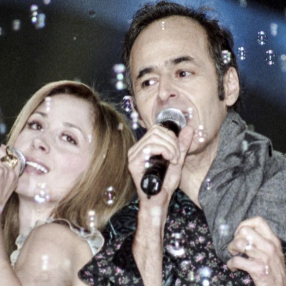 Photo d'archives datant de 2005 de Jean-Jacques Goldman et Lara Fabian. Photo by Jerome Potin/APS-Medias/ABACAPRESS.COM