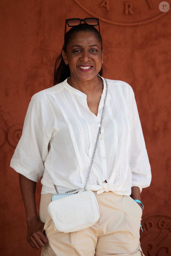 La championne d'athlétisme a perdu un membre de sa famille

Marie-José Pérec au village lors des Internationaux de France de tennis de Roland Garros 2023, à Paris, France, le 4 juin 2023. © Cyril Moreau/Bestimage