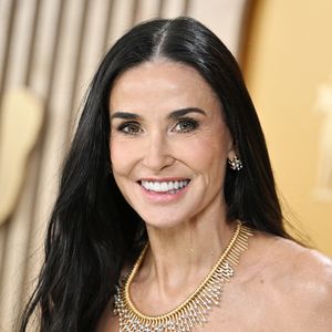 Demi Moore - Photocall de la 31ème édition des SAG Awards (Screen Actors Guild Awards) au Shrine Auditorium à Los Angeles le 23 février 2025.