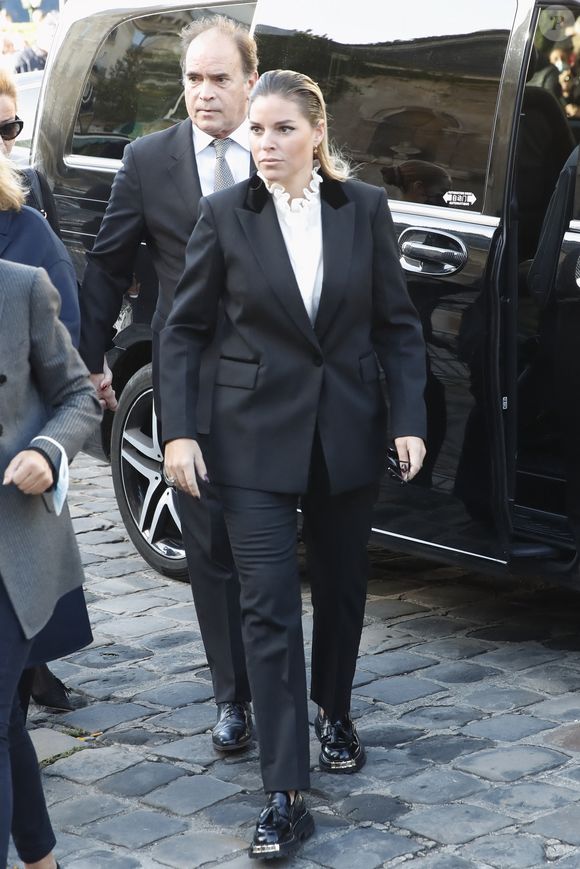 Sophie Tapie (fille du défunt)  à la messe funéraire en hommage à Bernard Tapie en l'église Saint-Germain-des-Prés à Paris. Le 6 octobre 2021 © Jacovides-Moreau / Bestimage