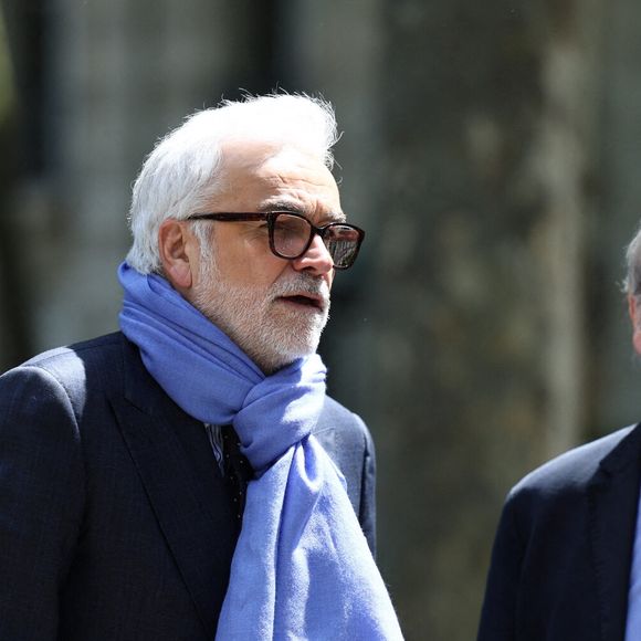Pascal Praud, journaliste français assistant à la cérémonie d'enterrement de Daniel Bilalian à l'église Saint-Pierre de Neuilly-sur-Seine, près de Paris, France, le 22 mai 2025.  Photo par Raphael Lafargue/ABACAPRESS.COM
