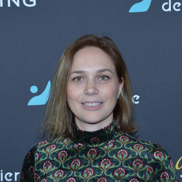 Nathalie Péchalat est une ancienne championne de patinage artistique

Nathalie Péchalat (nouvelle présidente de l'association "Premiers de Cordée") - Dîner de charité Breitling à la Samaritaine pour l’association "Premiers de Cordée" à Paris. © Rachid Bellak/Bestimage